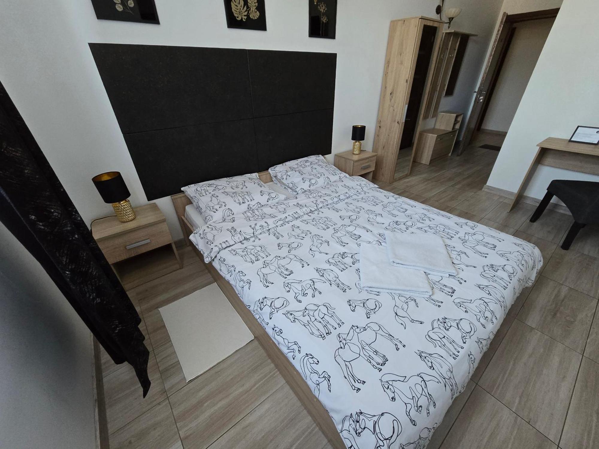 Motel I Restauracja "Pod Baszta" Naglowice Экстерьер фото