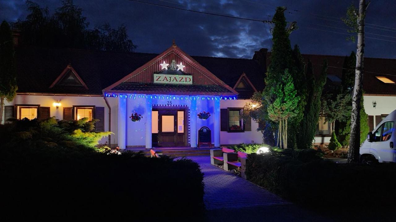 Motel I Restauracja "Pod Baszta" Naglowice Экстерьер фото